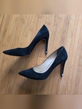 Tory Burch Black Suede Pointed-Toe Heels 8.5